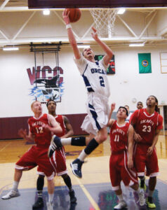 NWAACC points-per-game leader Kyle Impero goes for a lay up against Skagit Valley College Feb. 5. Photo by Zach Barlow
